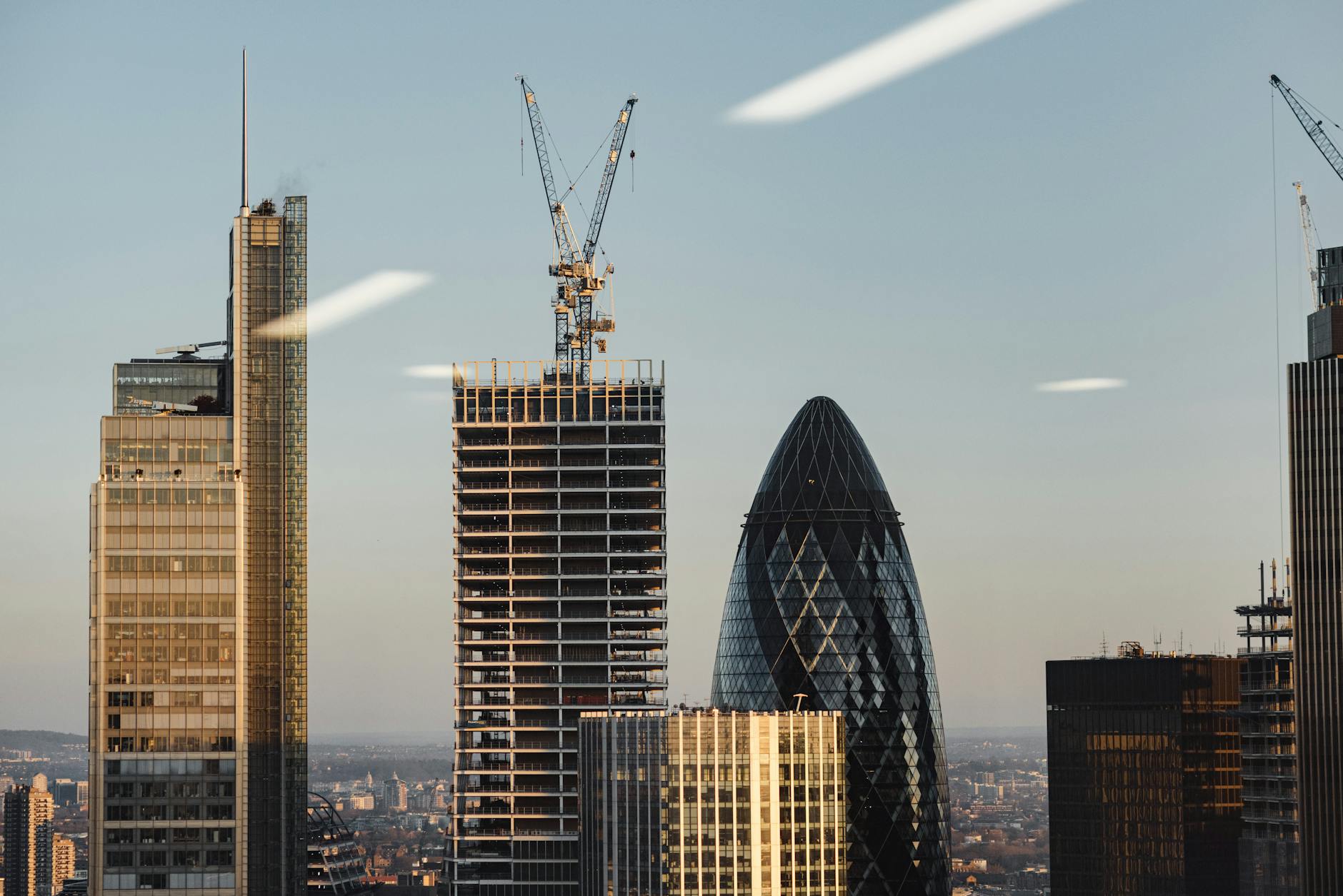 How to Start a Commercial Construction Company in the UK