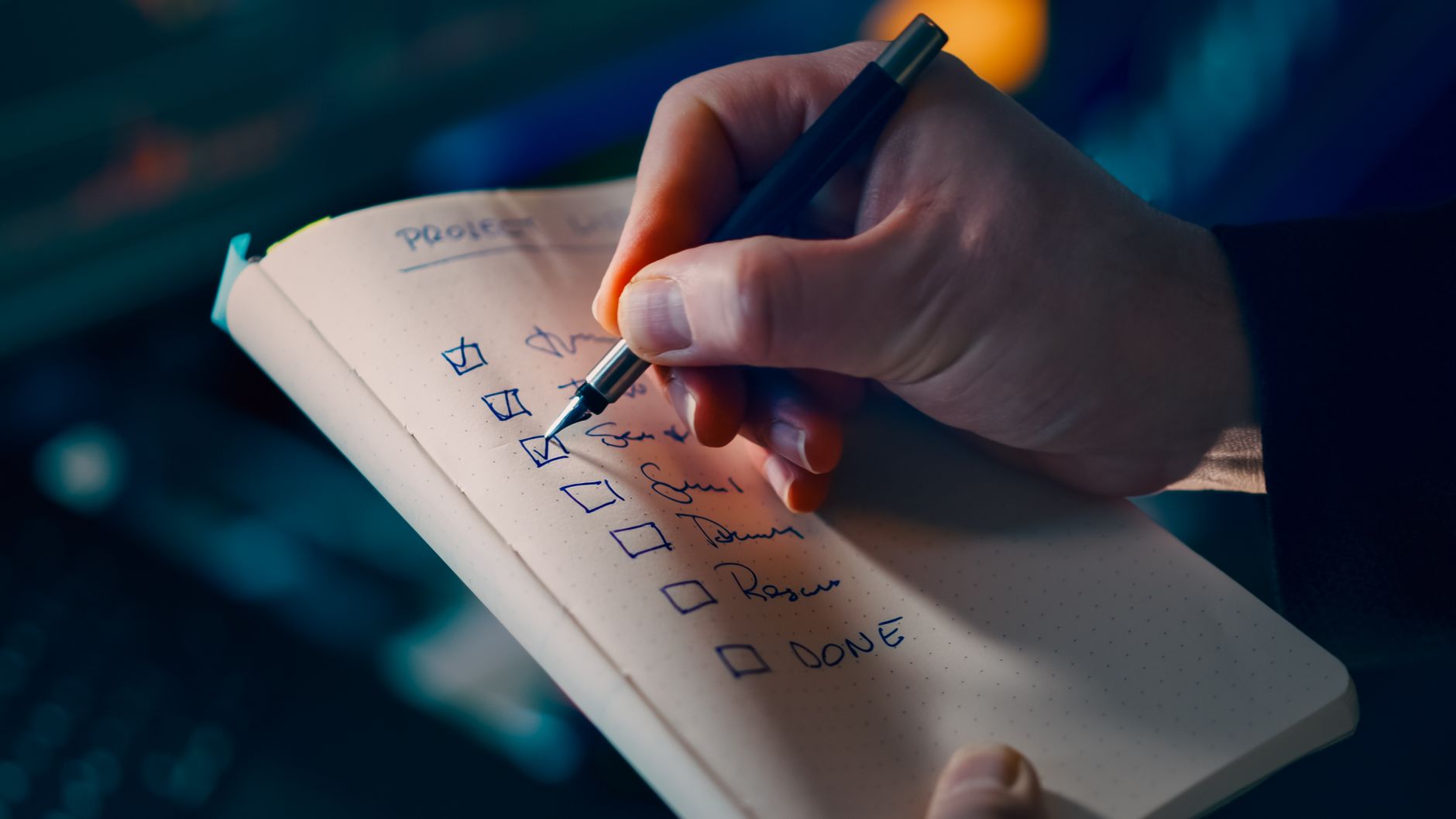 Going Self-Employed as a Contractor in the USA: The Complete Checklist