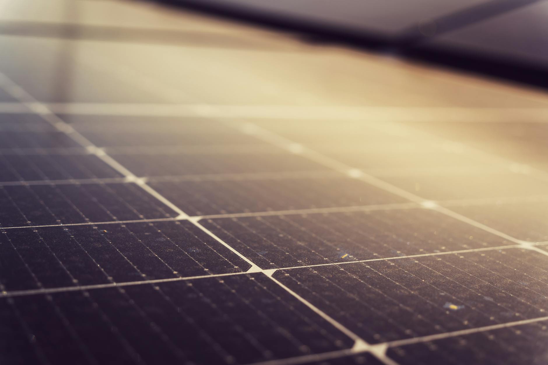 What is the Difference Between G98 and G99 Applications for Solar?