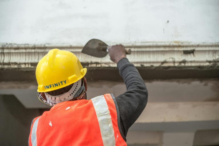 Why UK Plasterers Who Quote Faster Win More Homeowner Work