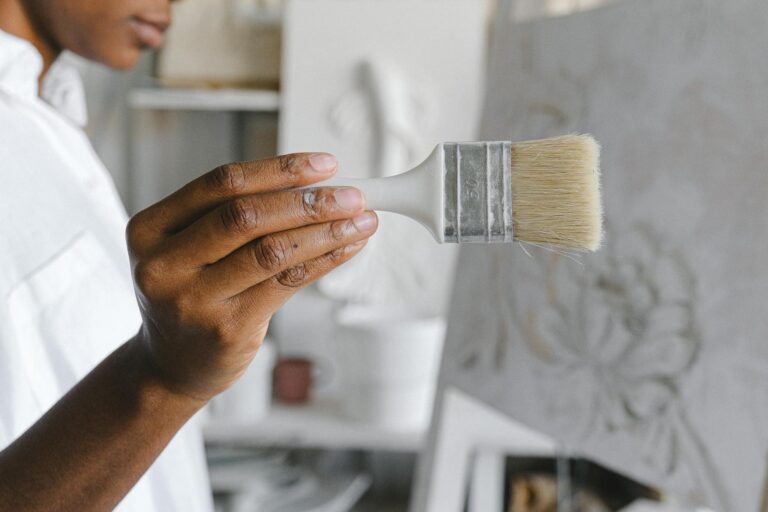 How Much Does a Painter Charge Per Hour in the USA? (2026)