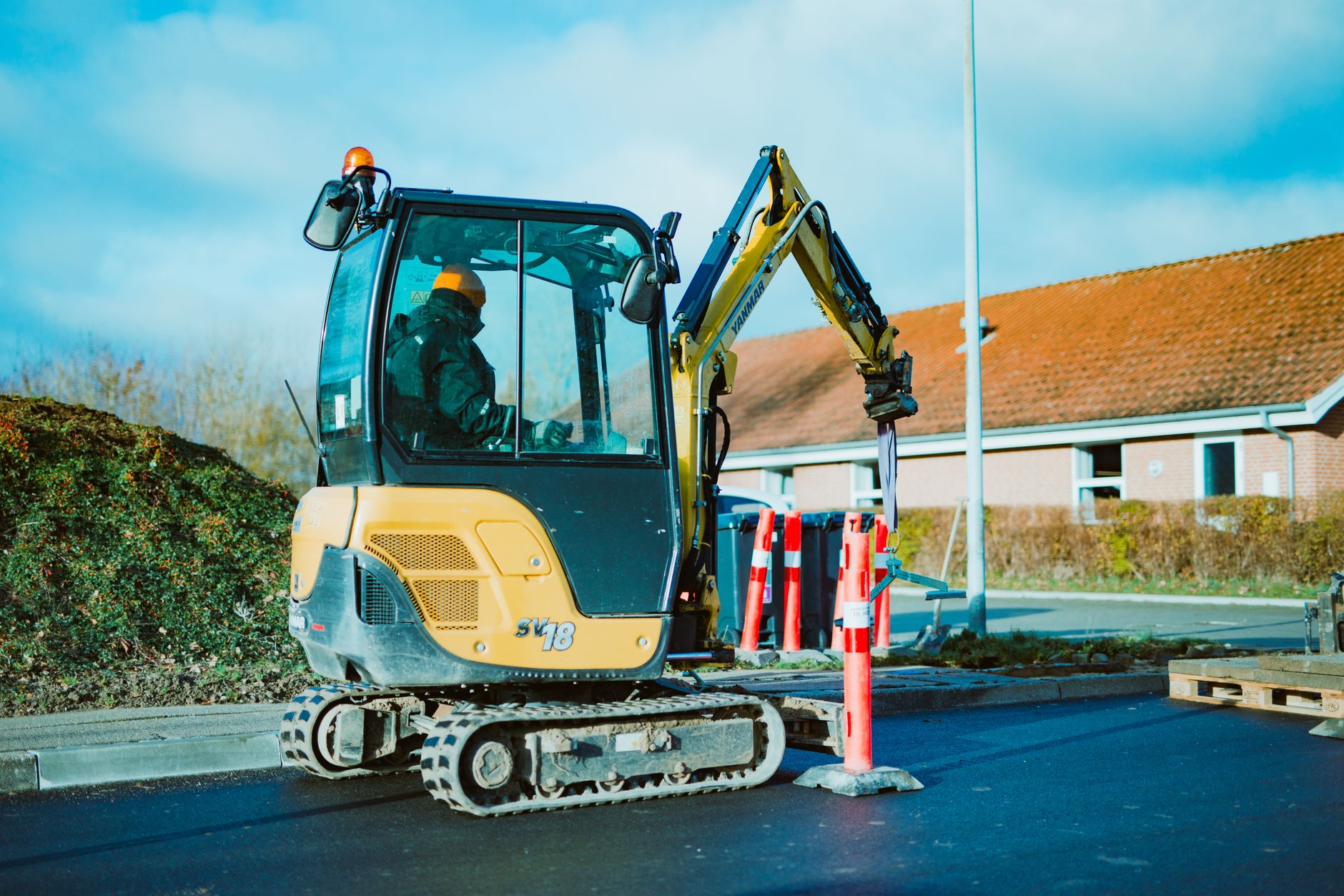 how groundworkers win commercial contracts faster quoting UK 2026