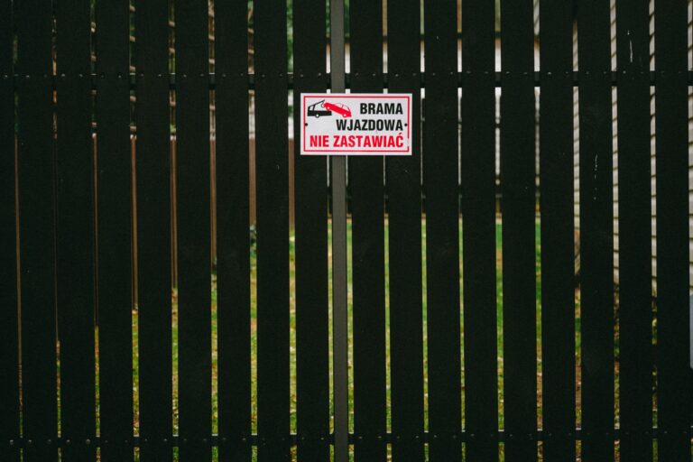 Do Landscapers Need to Be Licensed in the USA?