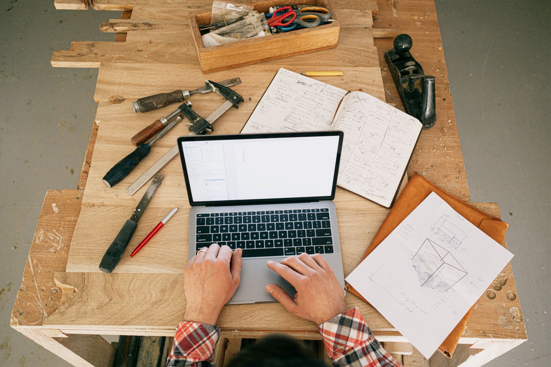Handyman Software: The Best Apps for Running a Handyman Business in 2026