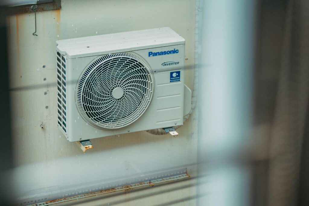 why HVAC contractors who quote faster win more work USA 2026