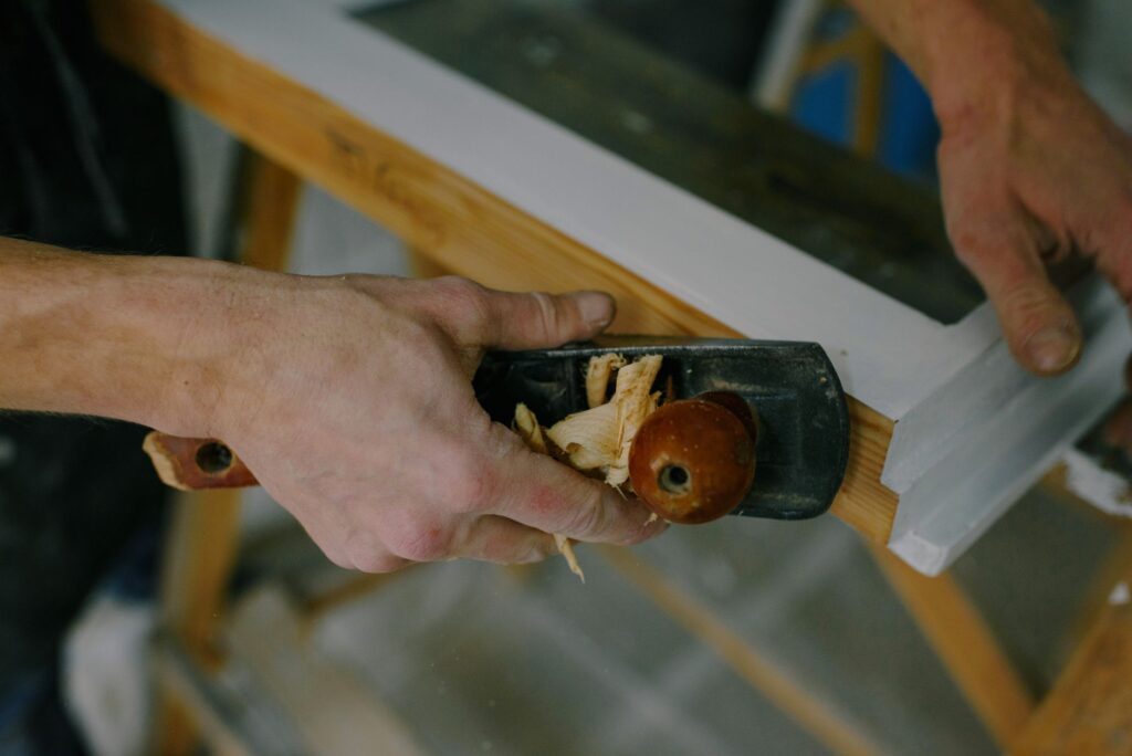 how to start a carpentry business UK